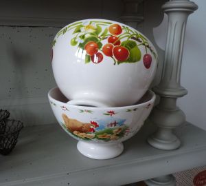 Bowl   CHERRY COLLECTION RED 