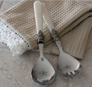 Set of 2 Salad Servers Linas Mother  Antique pearl